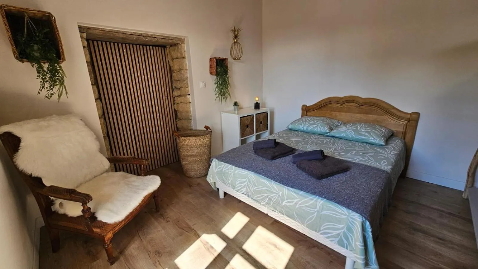 Holiday home Gite Lou Clapas Salles-la-Source France